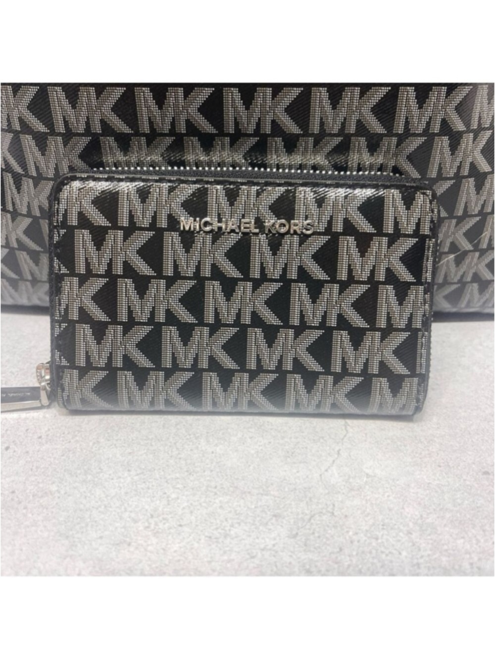 Michael Kors Eliza XL Tote + Pouch & Wallet Set MK Signature Logo Black Metallic - Picture 7 of 10